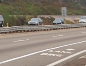 bike lane on highway.JPG
